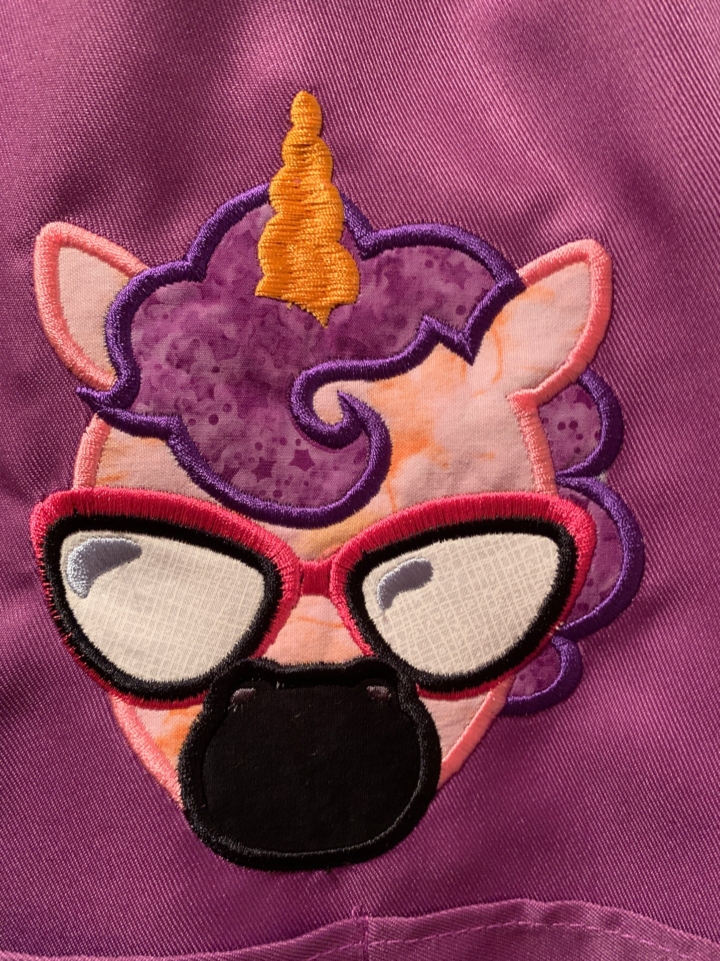 Children's Apron - Appliqued Sassy Unicorn